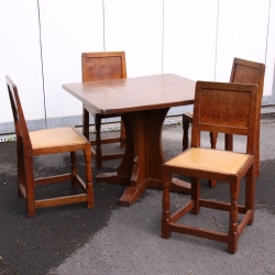 ‘Mouseman’ Robert Thompson, Early Oak Table and 4 Chairs