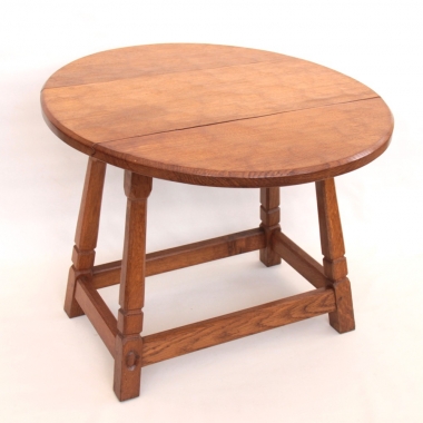 Alan ‘Acornman’ Grainger Oak Dropleaf Occasional / Coffee Table