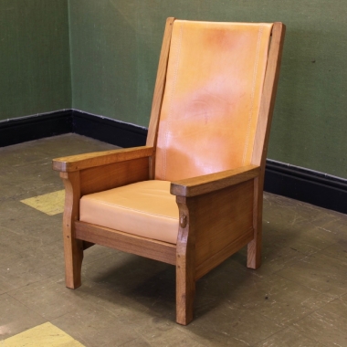 Robert ‘Mouseman’ Thompson Oak / Leather Smoking Chair