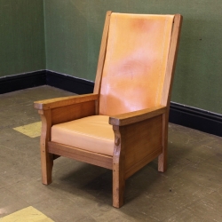 Robert ‘Mouseman’ Thompson Oak / Leather Smoking Chair