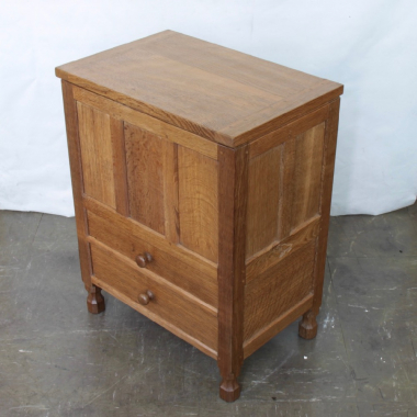 ‘Eagleman’ Albert Jeffray, Large Oak Craft /Sewing / Storage Cabinet