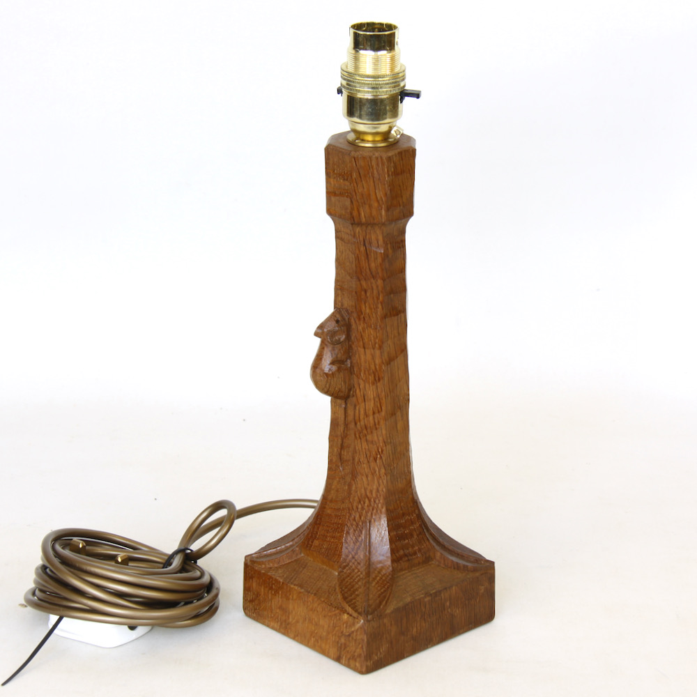 robert-mouseman-thompson-oak-table-lamp